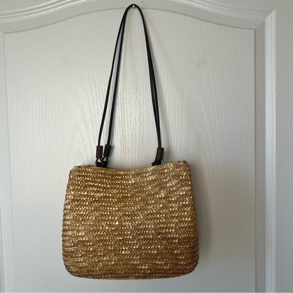 🌼🌼🌼St. John’s Bay wheat straw shoulder purse🌼🌼🌼 - Picture 1 of 6